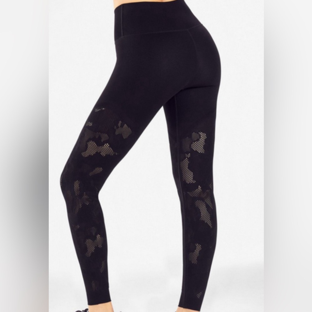 Fabletics full set, black cutout camouflage with leggings and crop top